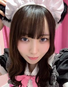 メイド：陽向うる